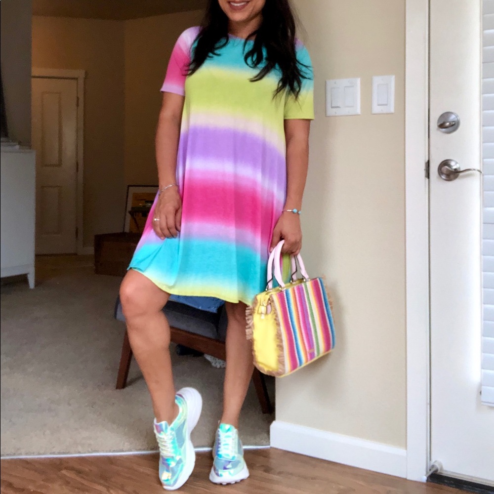 Bright pastel gradient printed striped tunic dress - Picture 4 of 8
